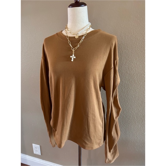 Camel gathered sleeves pullover - Picture 3 of 3